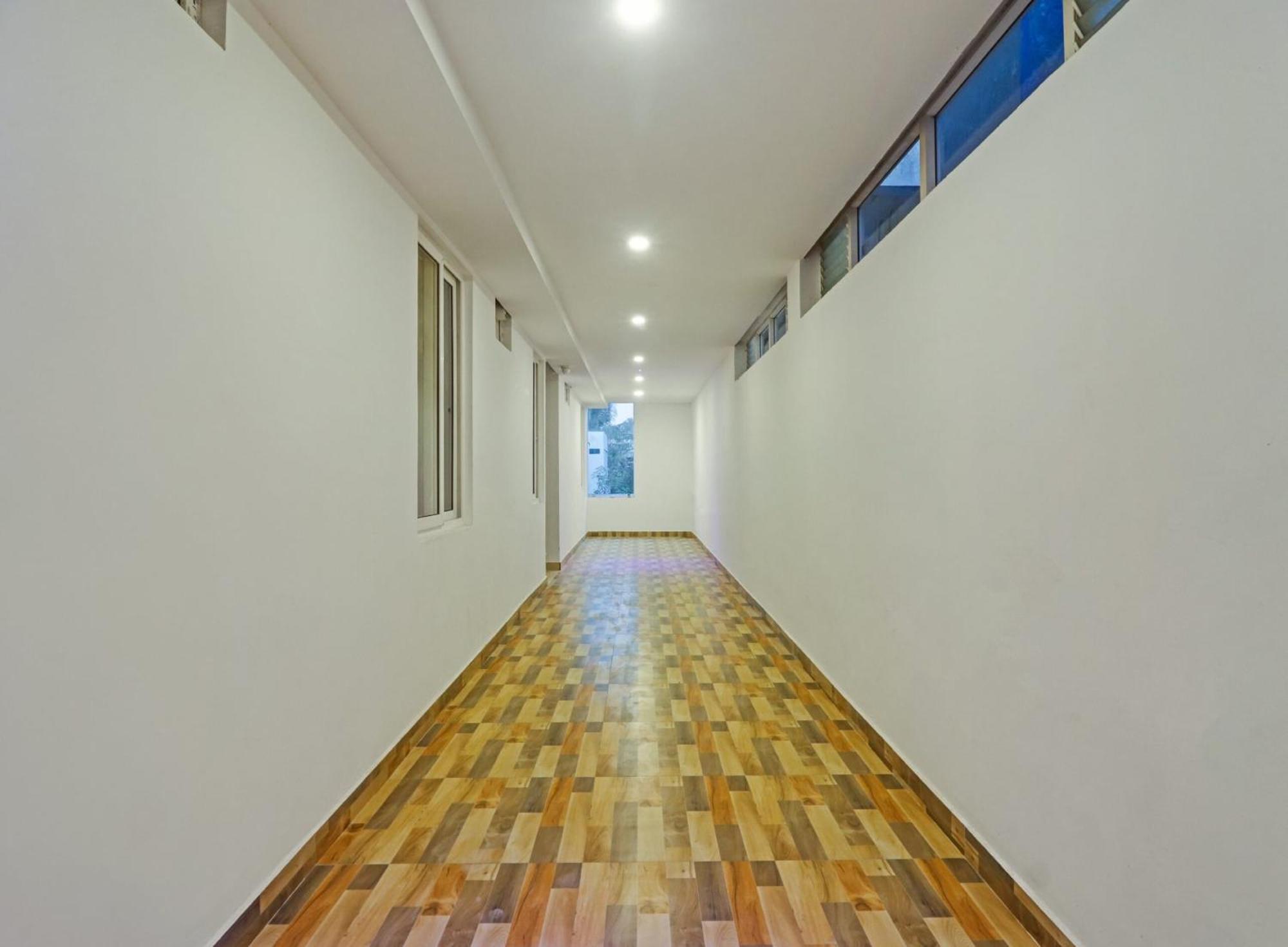Super Townhouse Che Sigma Hotel Hyderabad Exterior foto